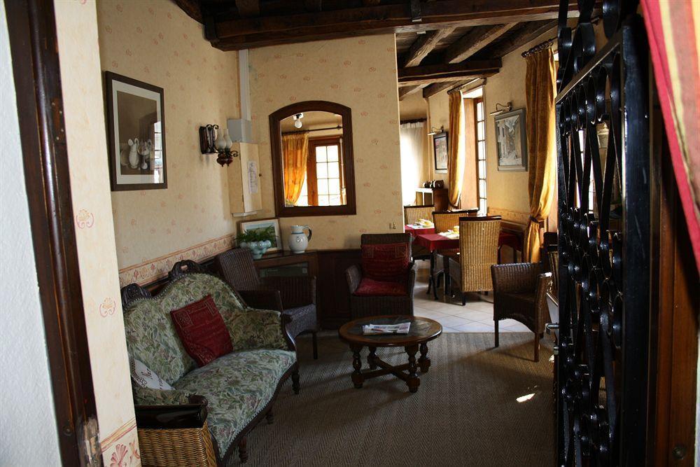 Le Relais Des Templiers Hotel บูจองซี ภายนอก รูปภาพ
