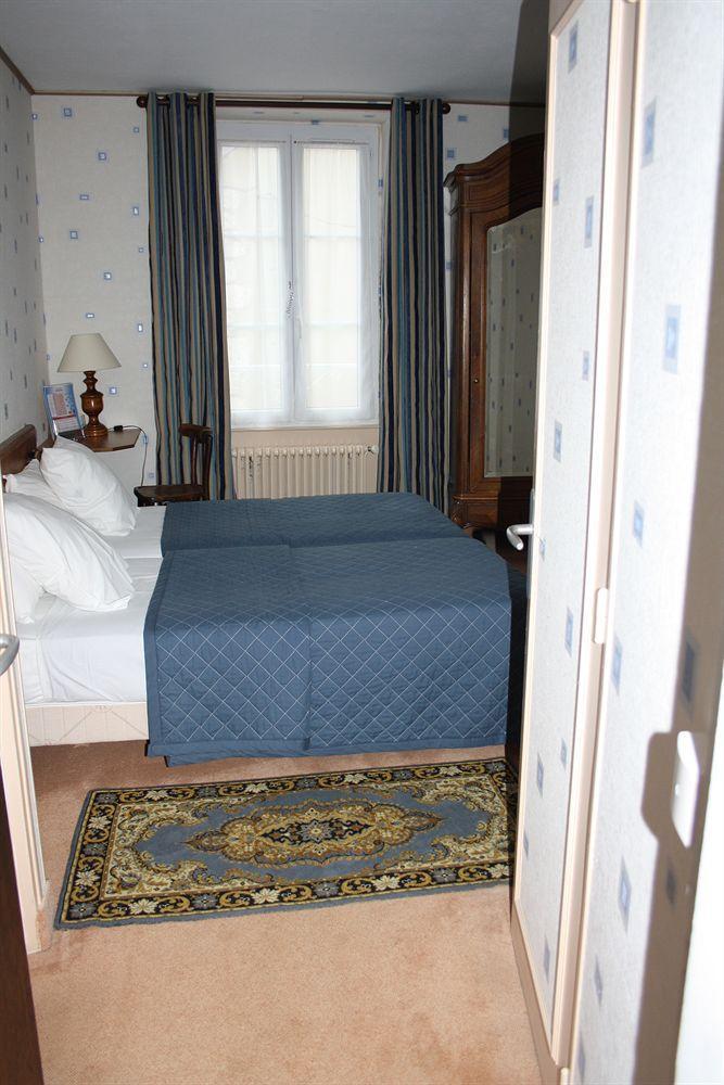 Le Relais Des Templiers Hotel บูจองซี ภายนอก รูปภาพ