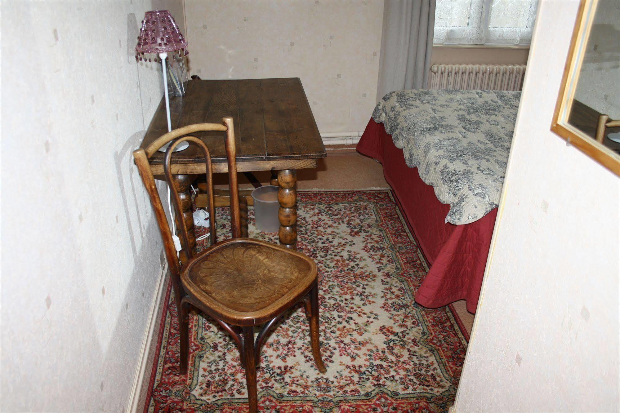 Le Relais Des Templiers Hotel บูจองซี ภายนอก รูปภาพ
